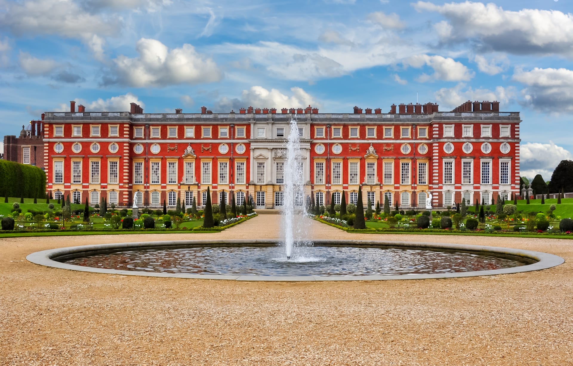 Hampton Court Palace