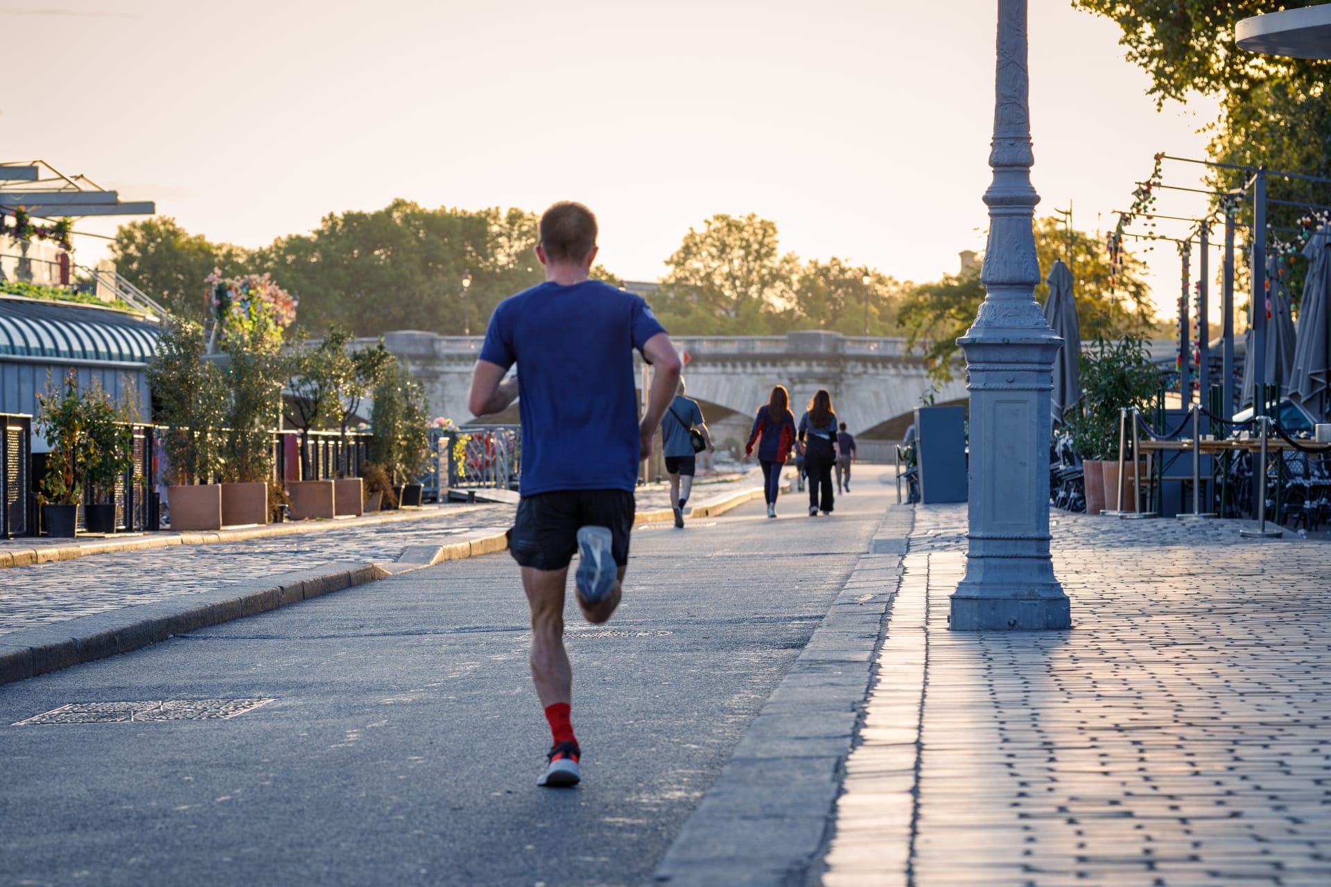Em abril ocorre a maratona de Paris