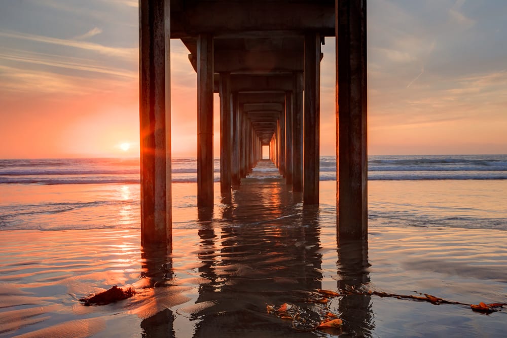 일몰 무렵의 스크립스 피어(Scripps Pier)