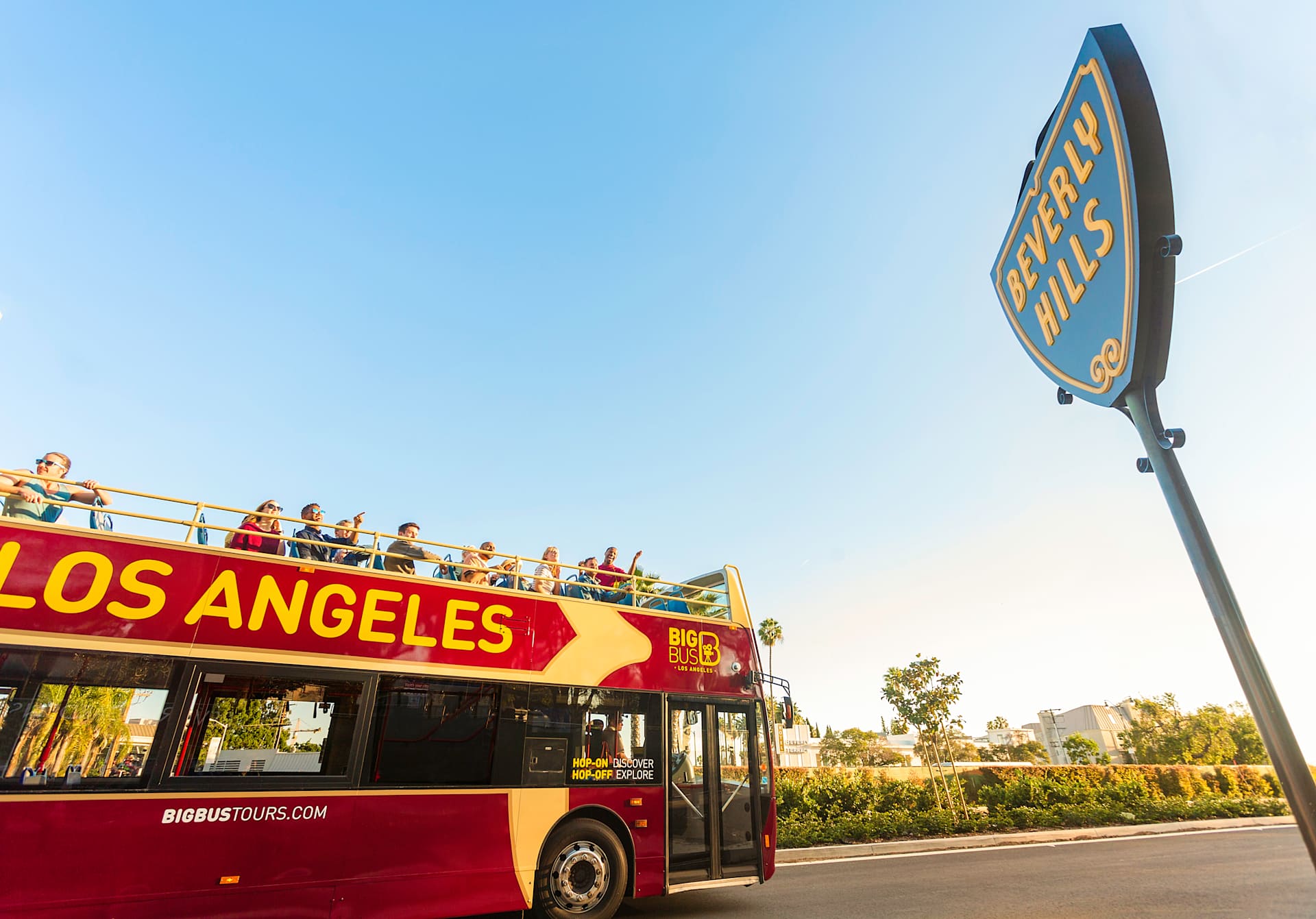 Big Bus Tour Bus
