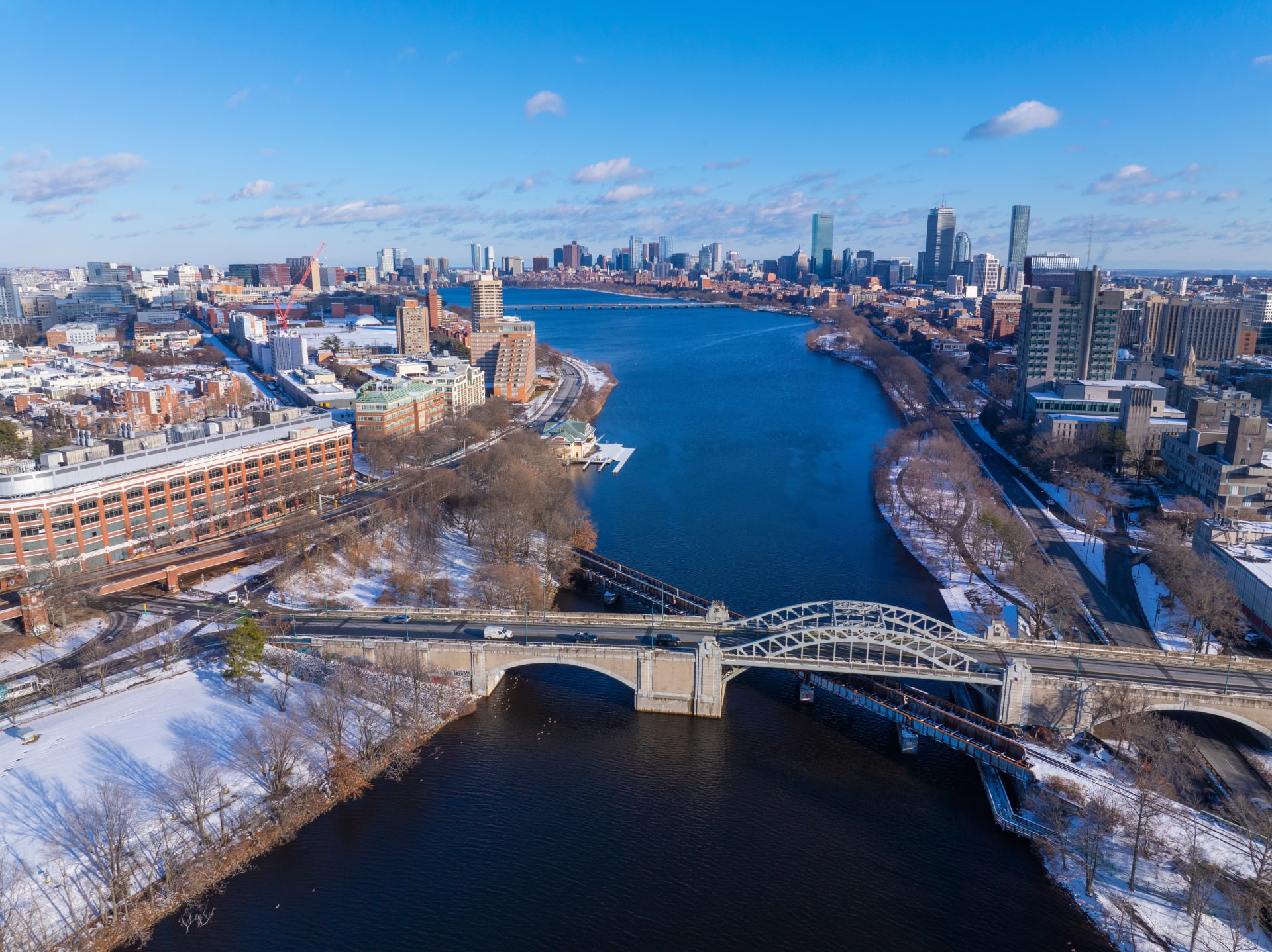 boston-university-bridge-across-charles-river