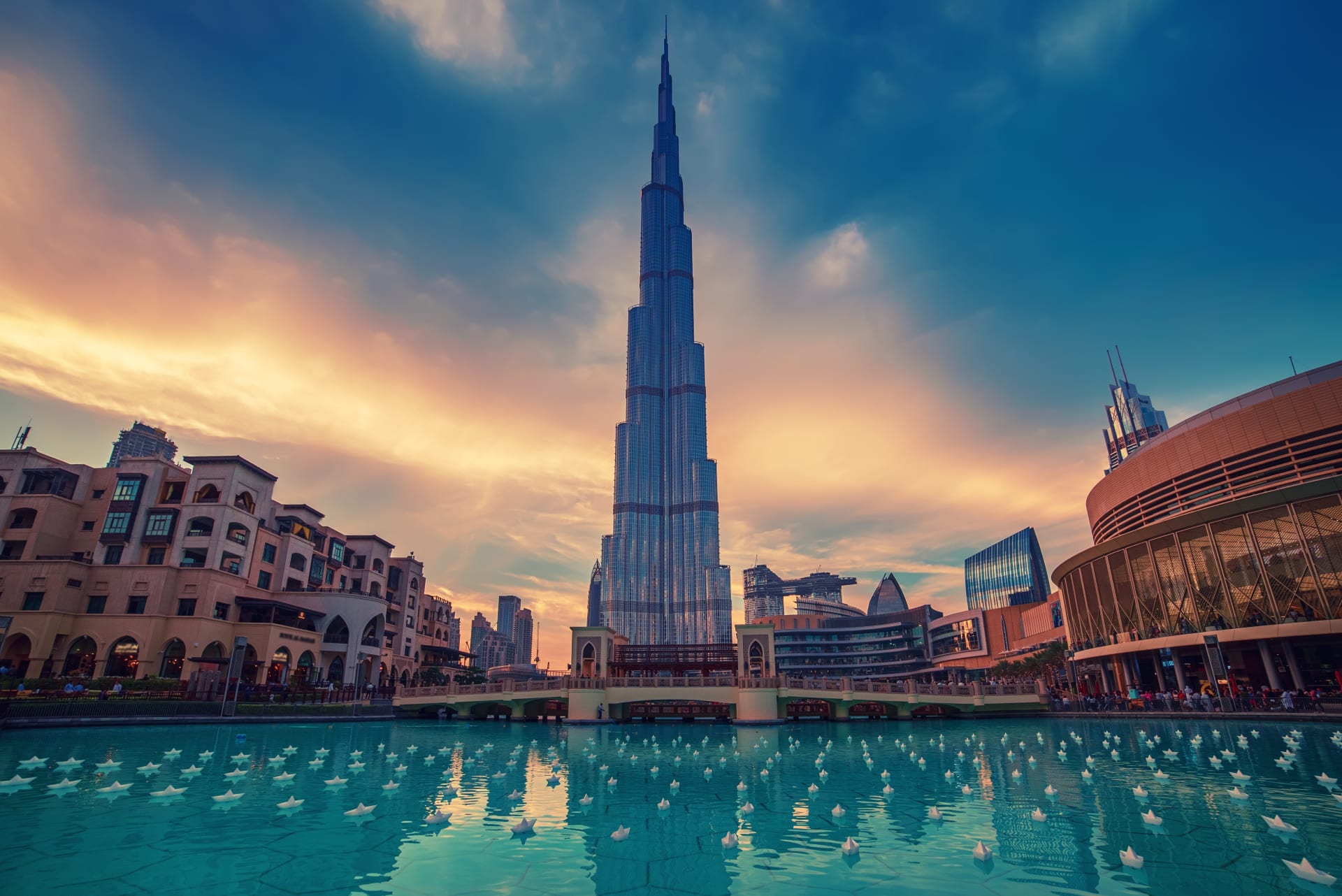 burj-khalifa-dubai-uae-tallest-skyscraper