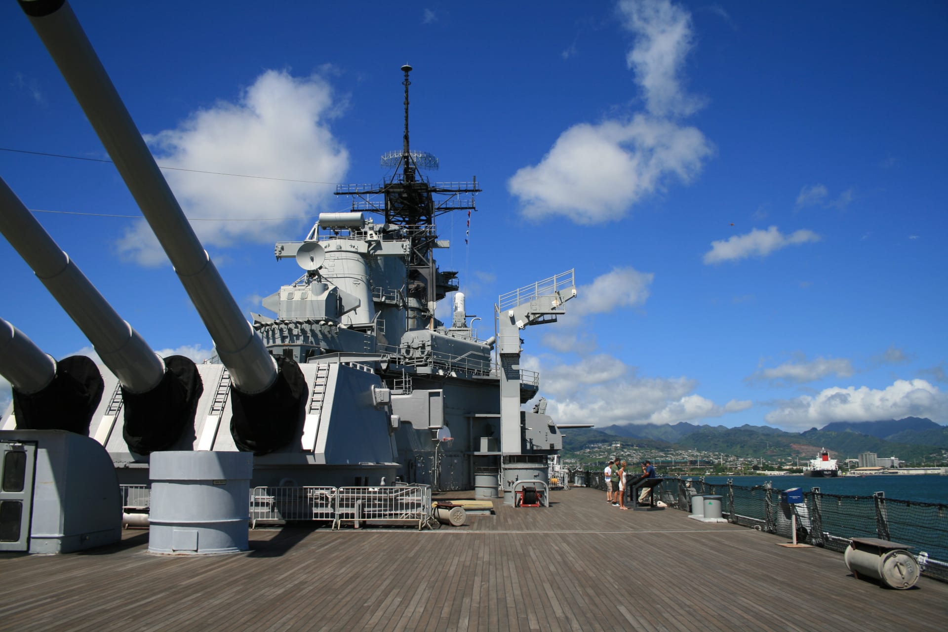 USS Missouri cannons