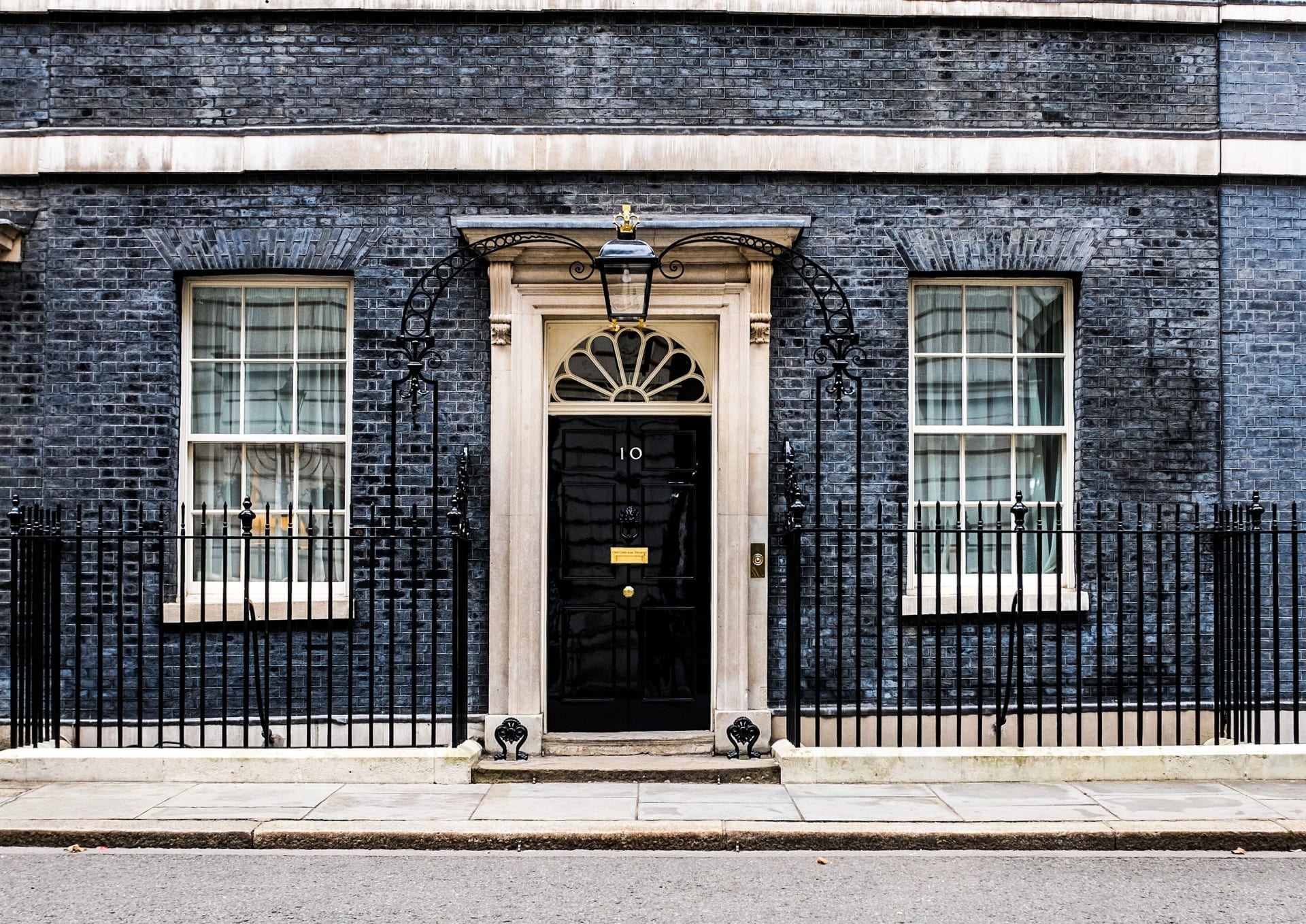 Downing Street 