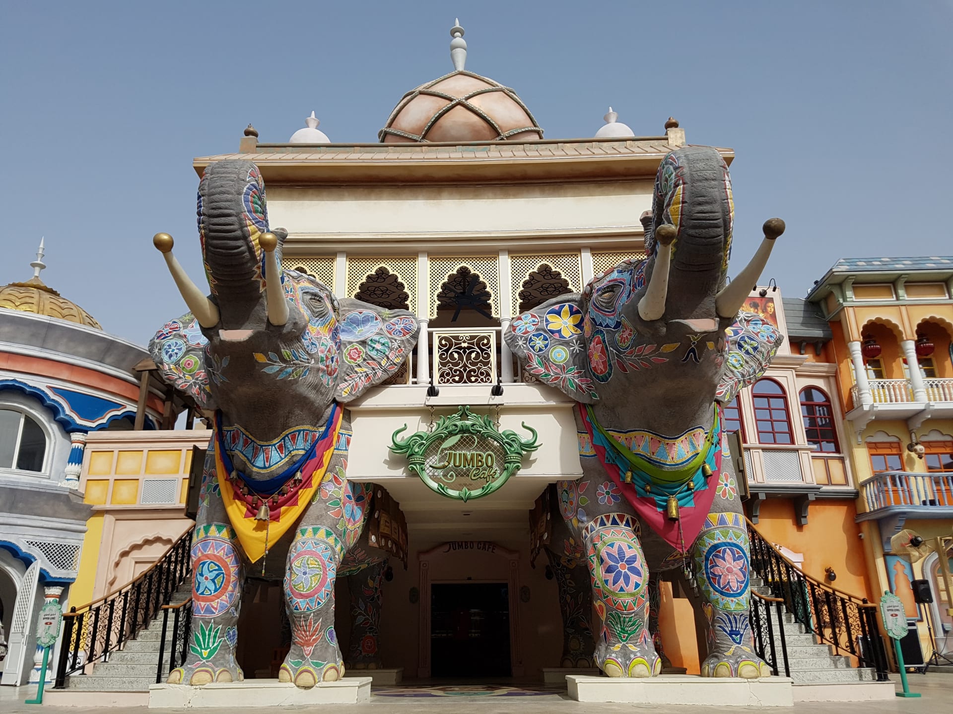 elephant-installation-bollywood-parks