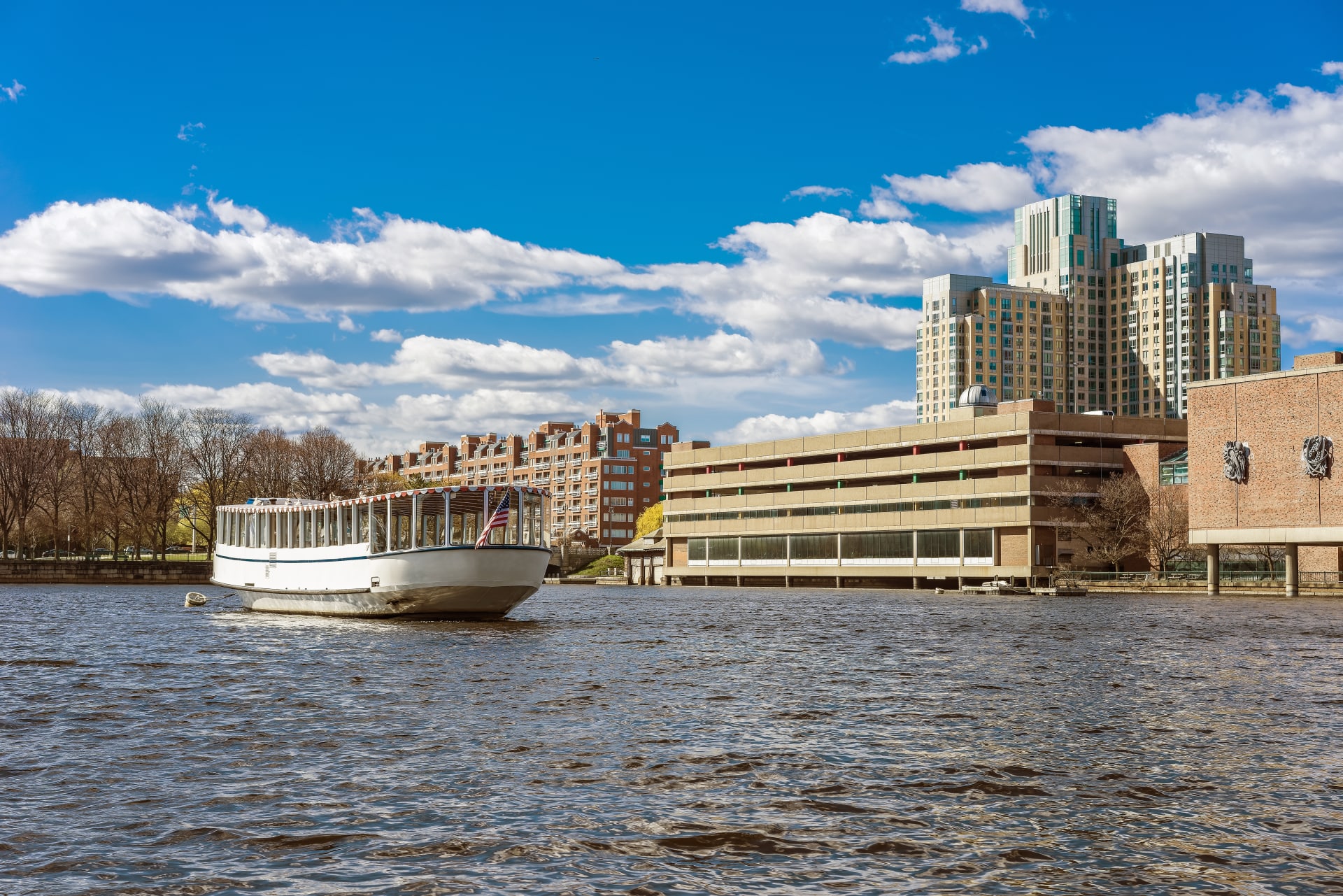 ferry-museum-science-park-charles-river