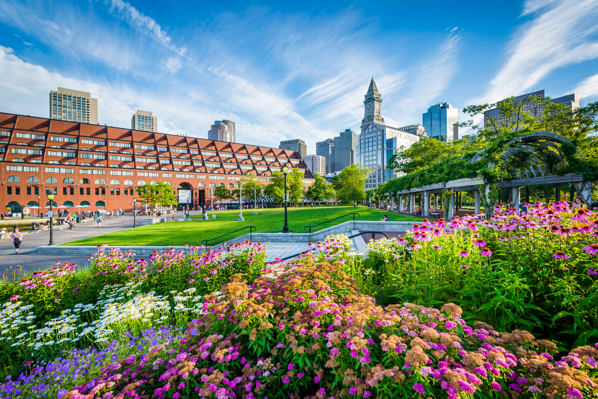 gardens-christopher-columbus-waterfront-park-north