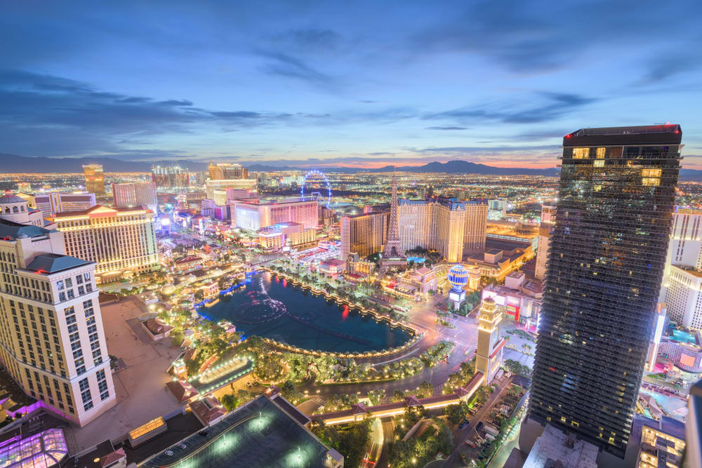 Night view of the Las Vegas Strip