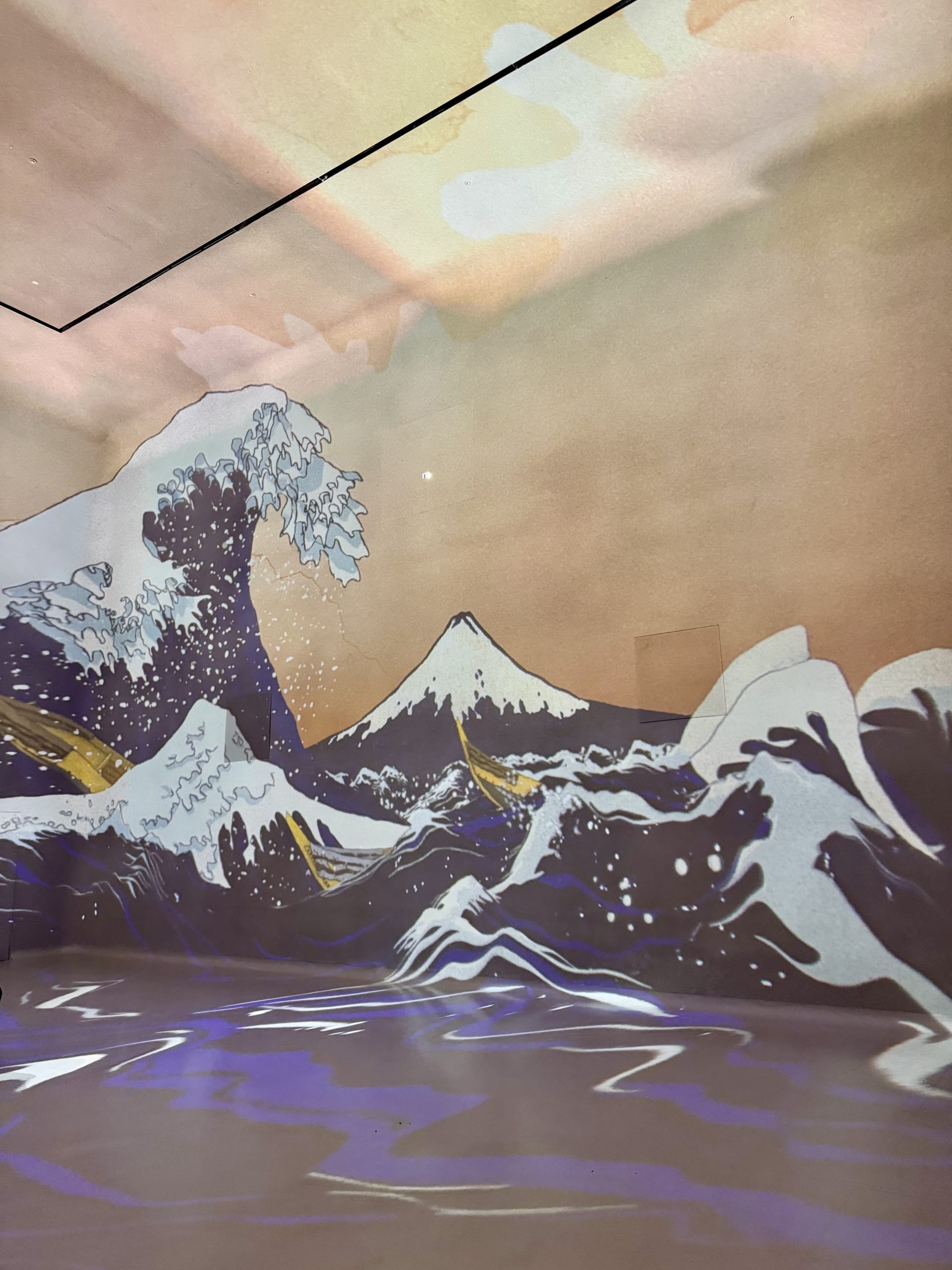 the wave, frameless London