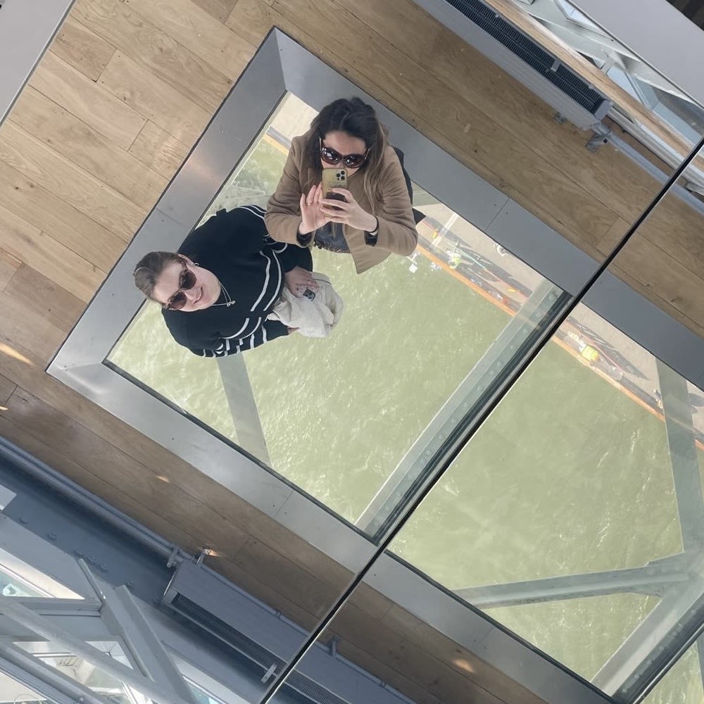 mirror selfie in Tower Bridge, London