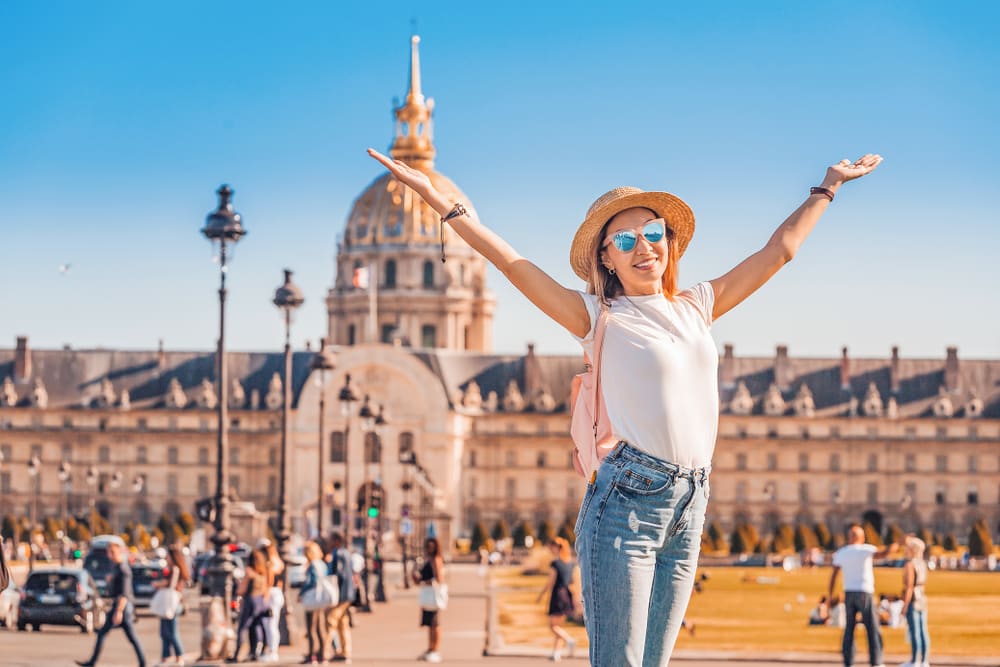 Turista a Les Invalides