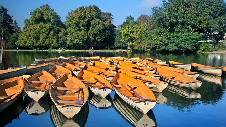 Boats in Bois du Boulogne