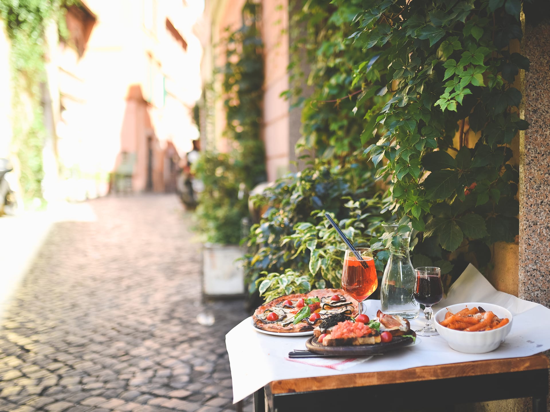 Essen im Sommer in Rom