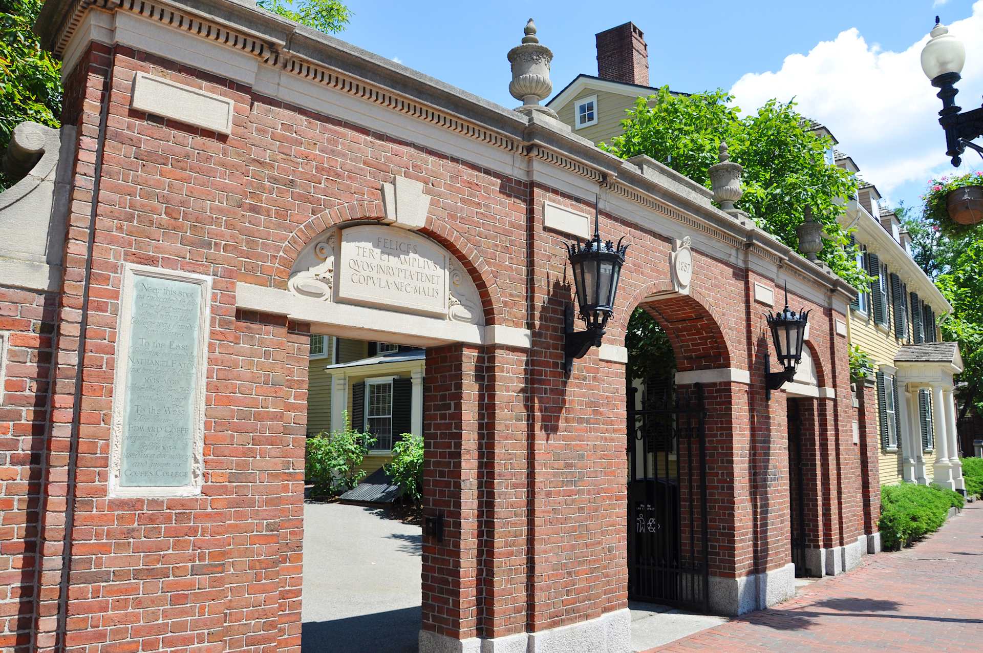 Harvard Gates