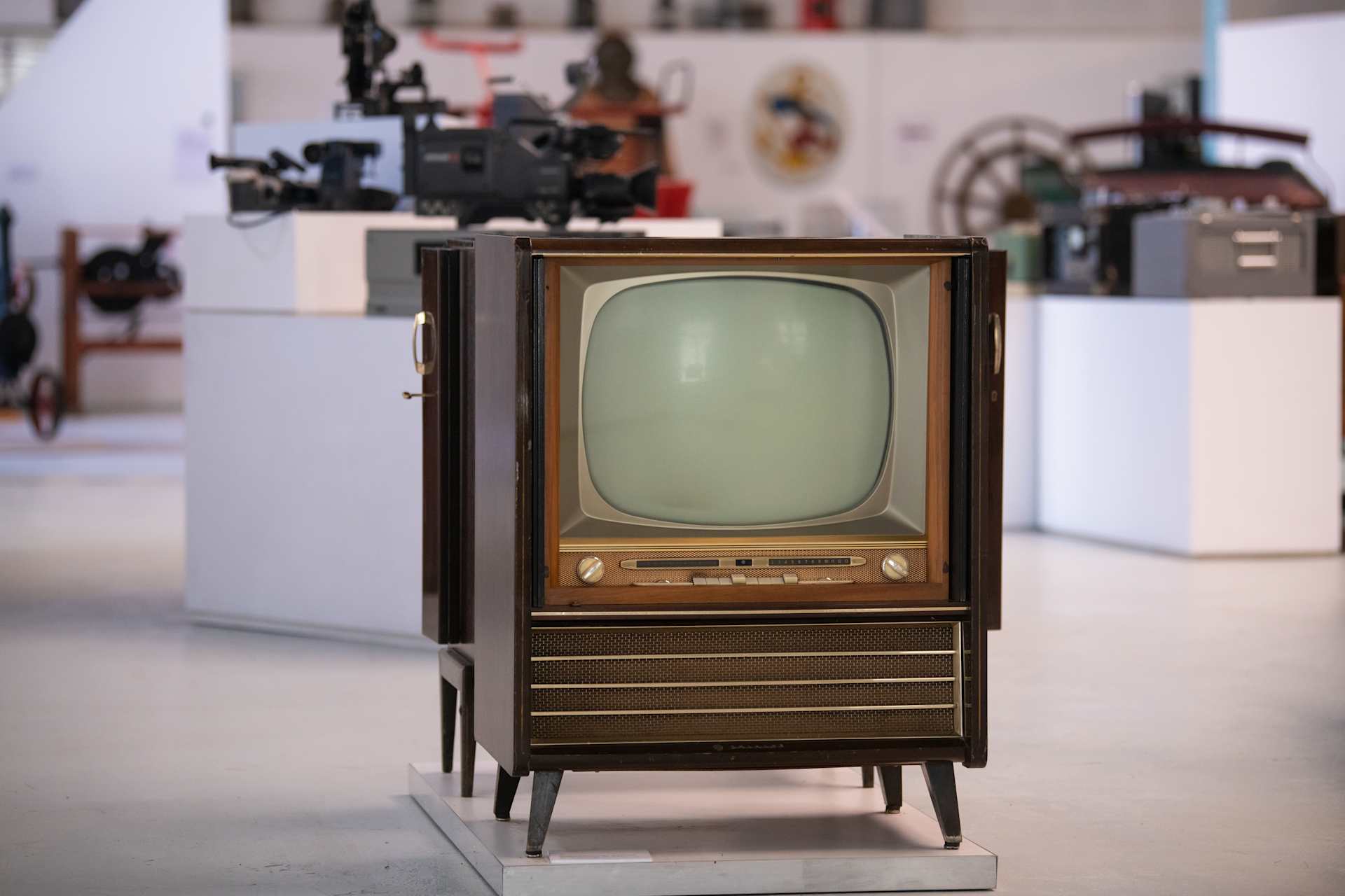 Vintage Television at the Museum of Television