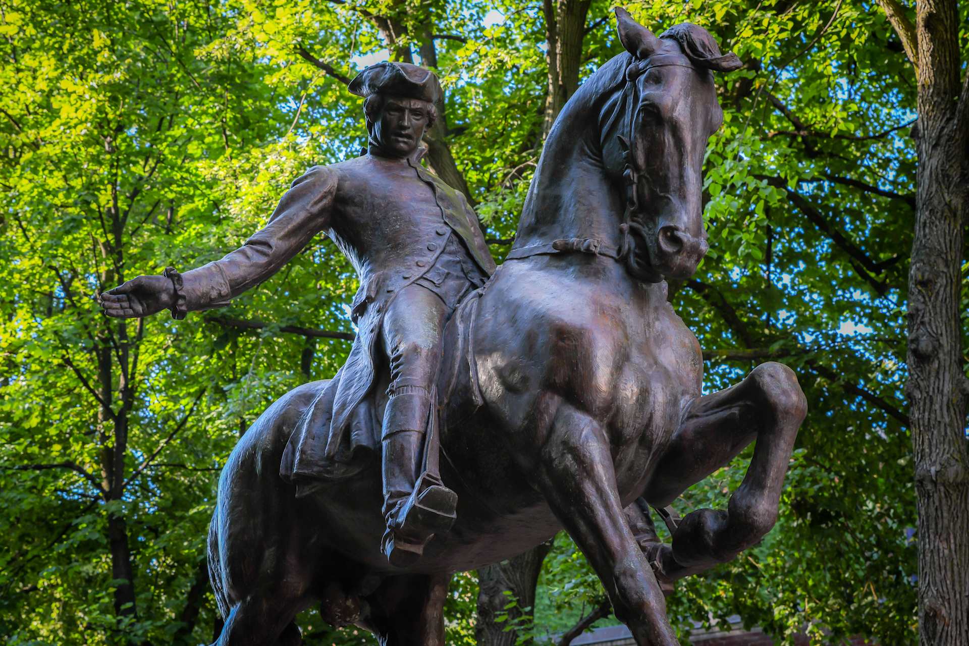 Paul Revere Statue