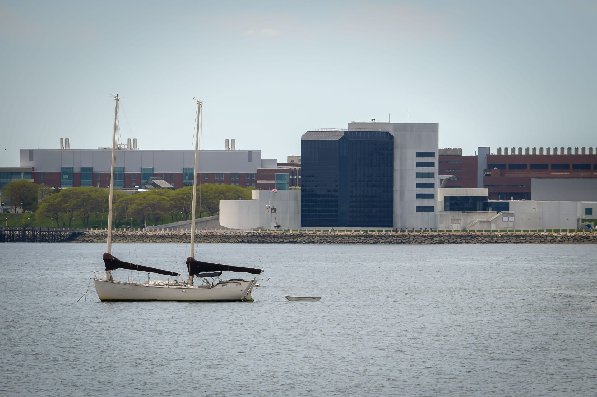 presidential-library-boston-sailboat-nearby