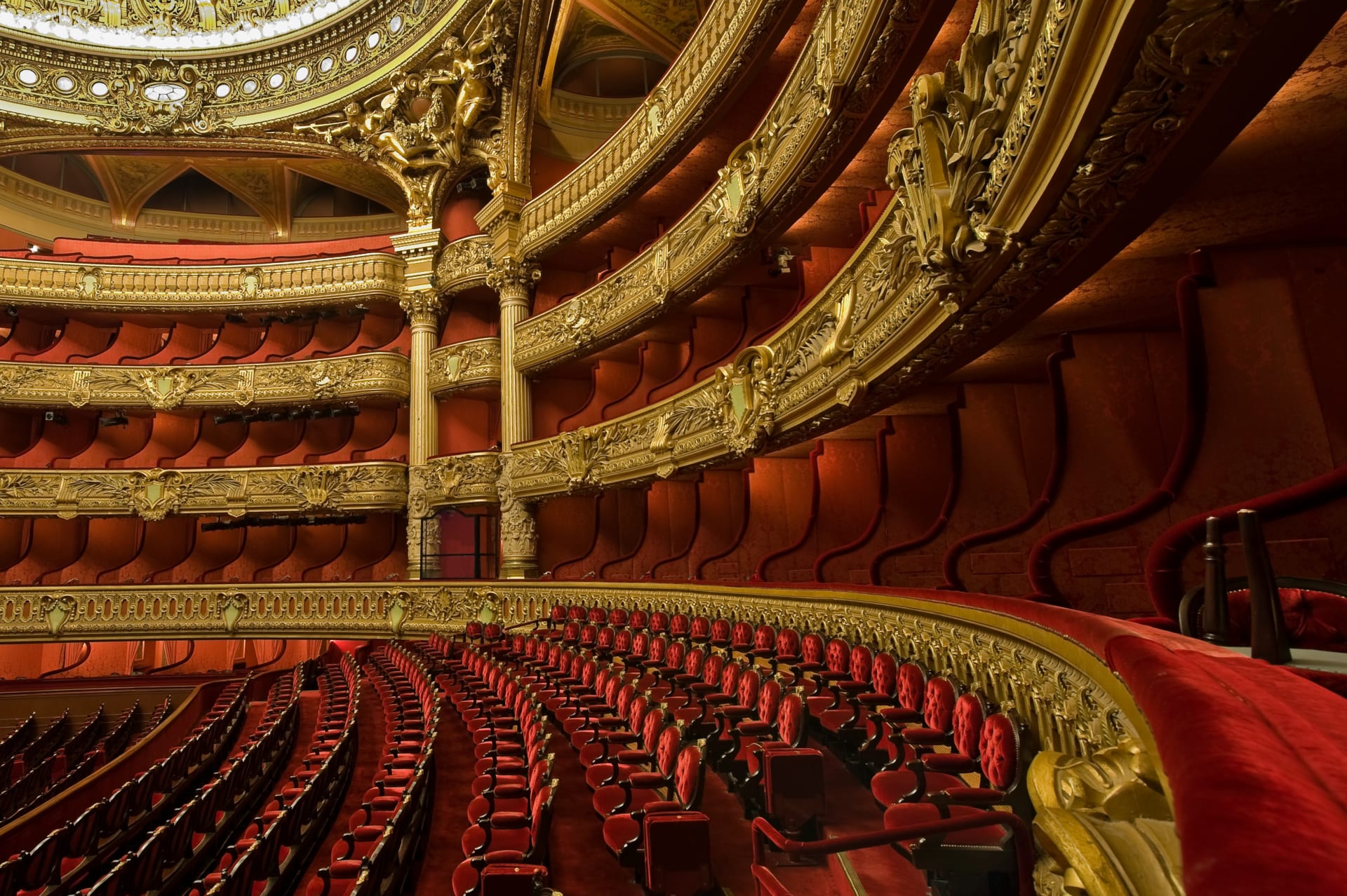 Intérieur de l'Opéra Garnier Paris