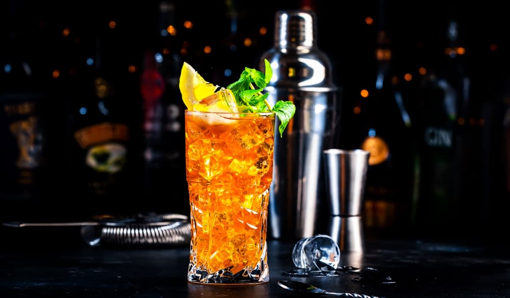 Boston ice tea in a bar