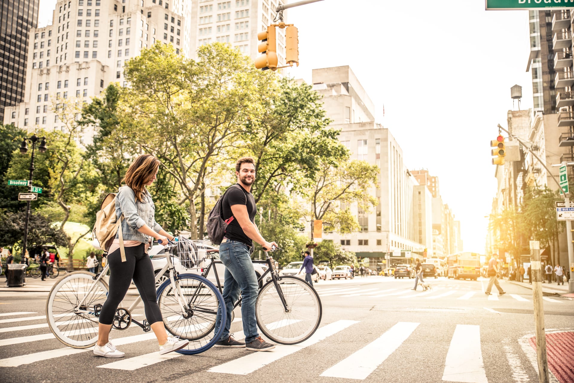 riding-bike-new-york-city