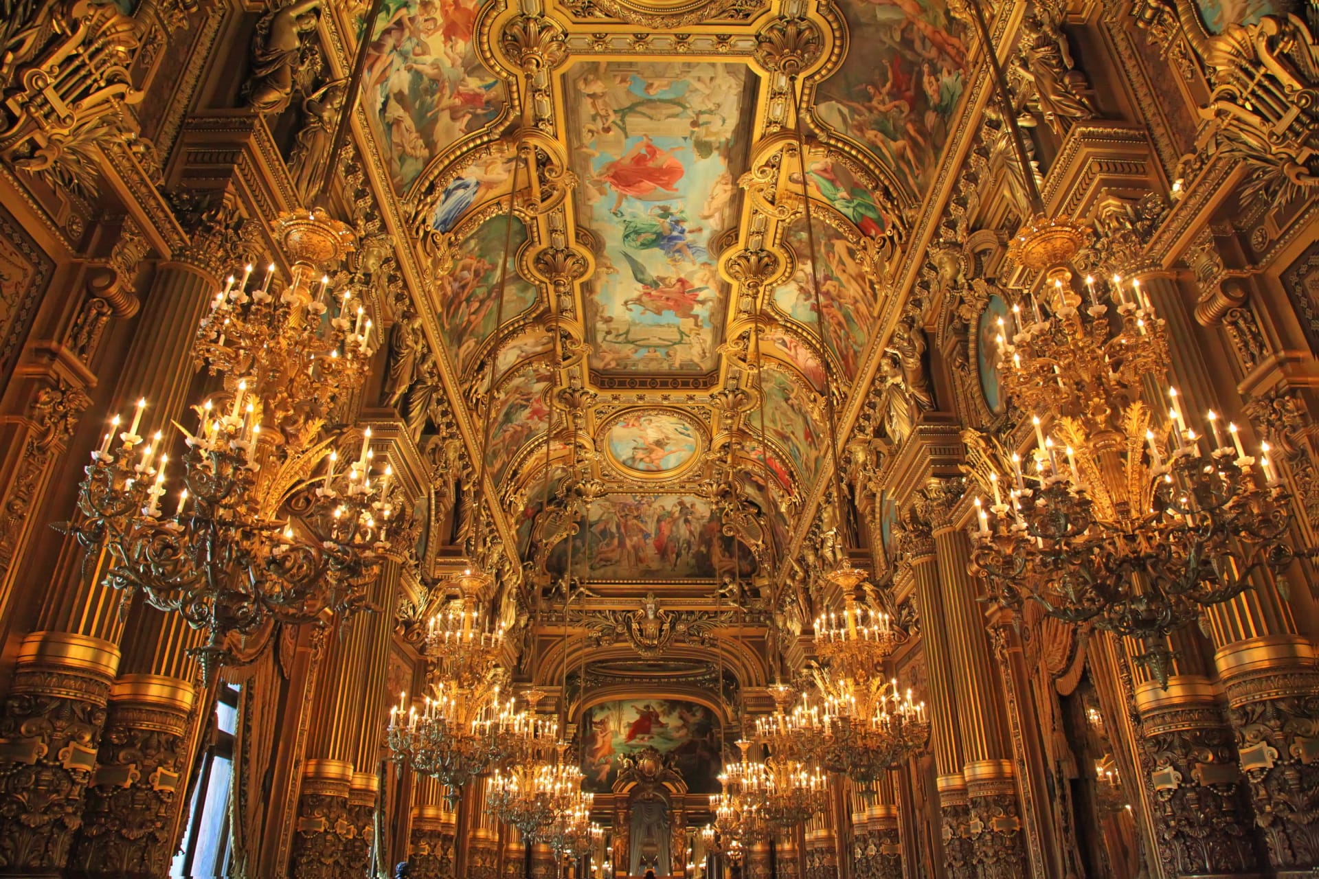 Intérieur de l'Opéra Garnier Paris