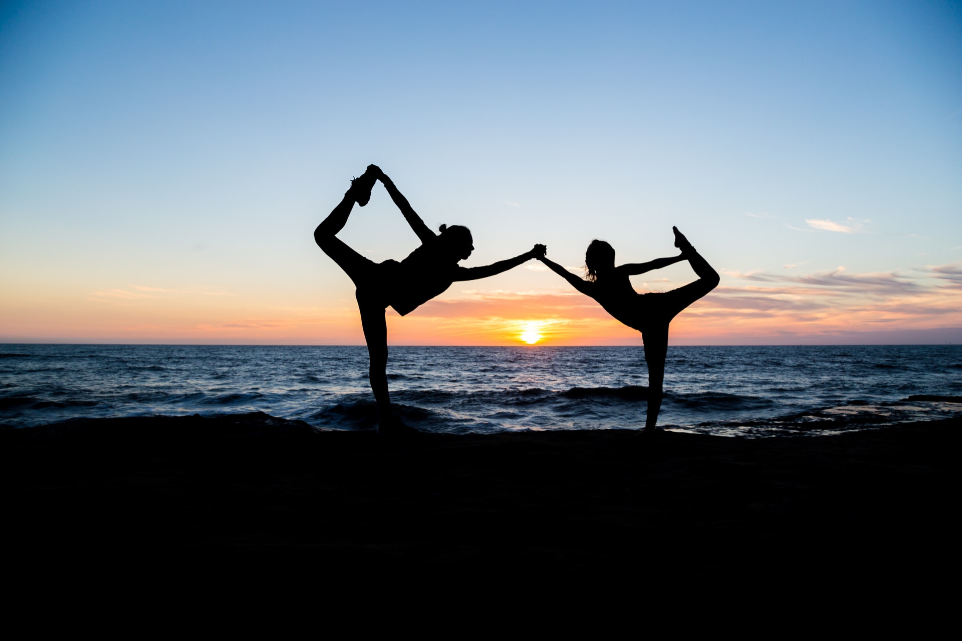 ioga na praia em san diego