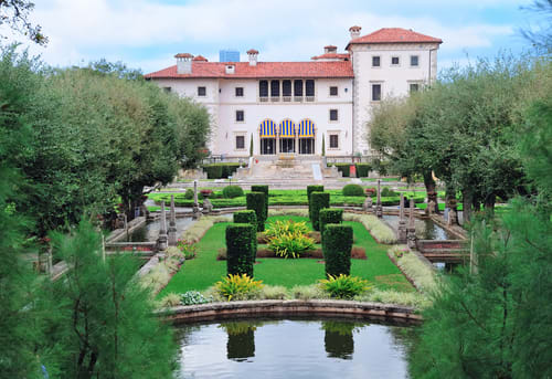 Vizcaya museum and gardens