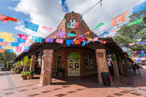 El Mercado San Antonio