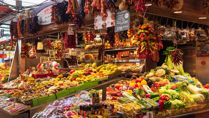 Guide des marchés de Paris, étals de Rue Montorgueil