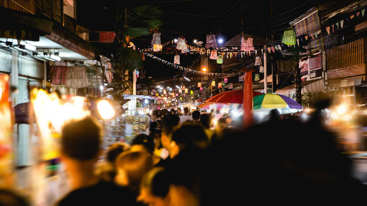 Kowloon Night Market in Hong Kong