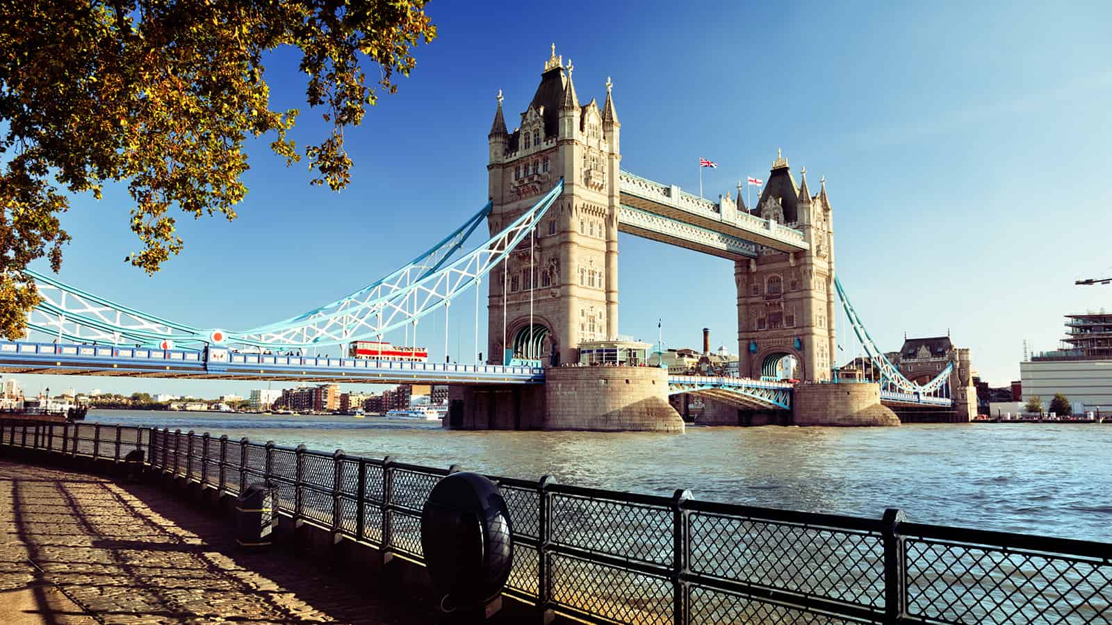 London Bridge e Tower Bridge 