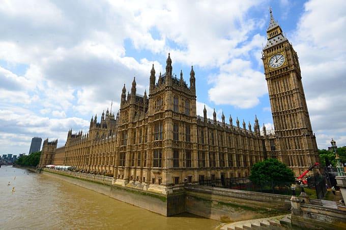 Big ben, chambres du parlement, london eye, monuments, trafalgar square