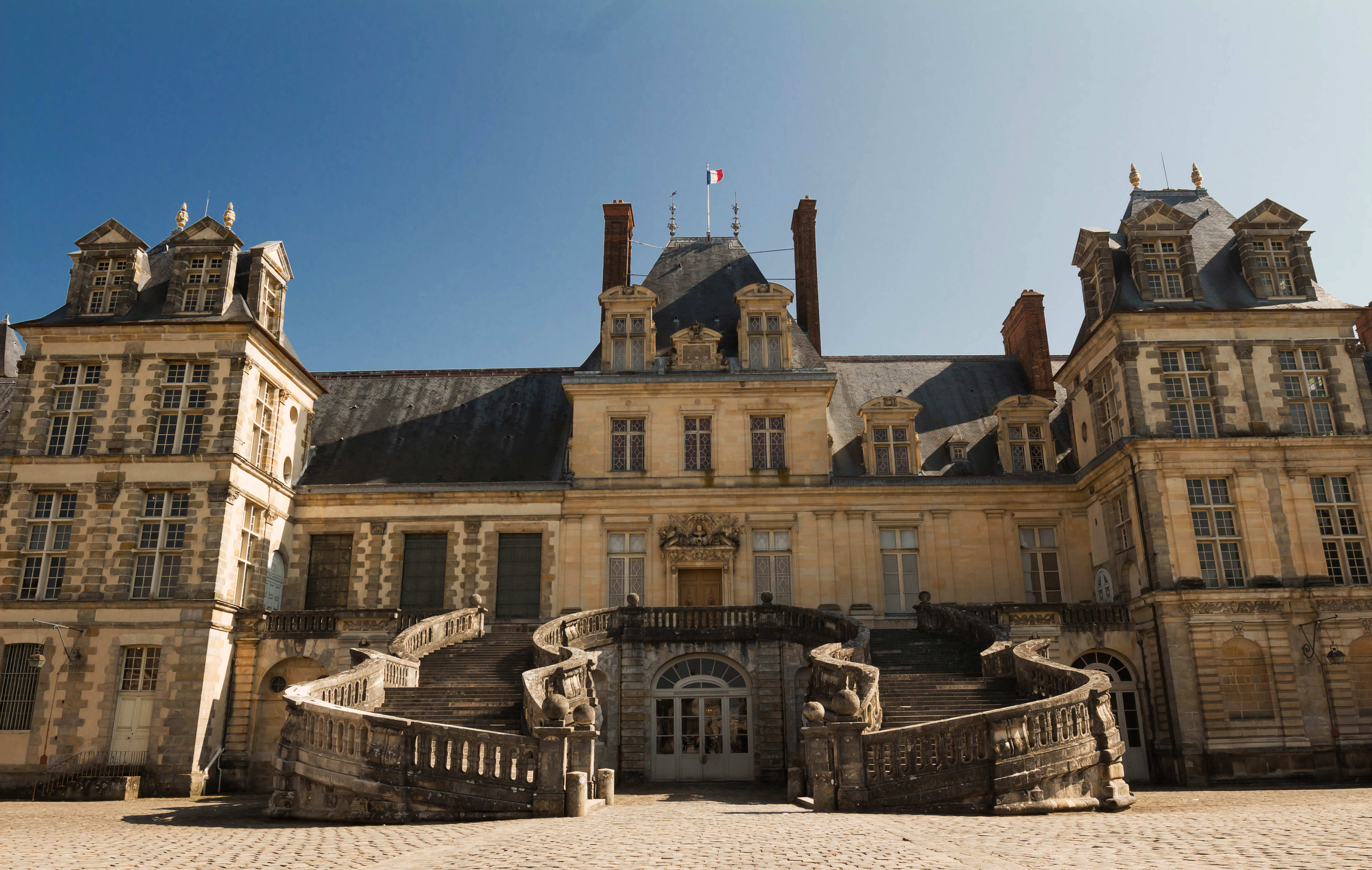 Château de Fontainebleau, excursions au départ de paris, région parisienne