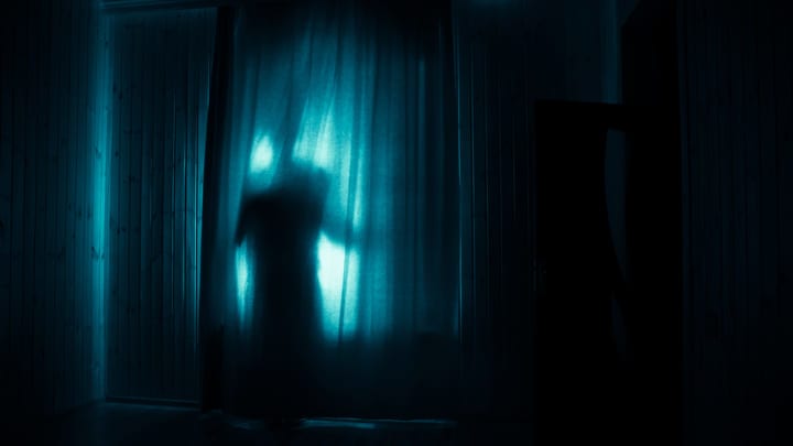 Spectral figure in the window