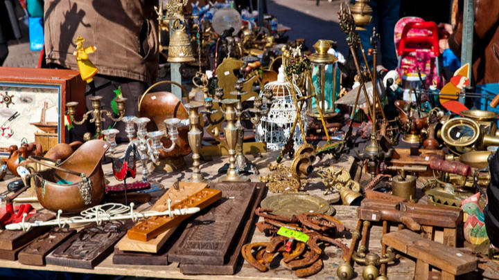 Image of Bazaar, Market, Shop, Adult, Male, Man, Person, Altar, Church, Prayer, 