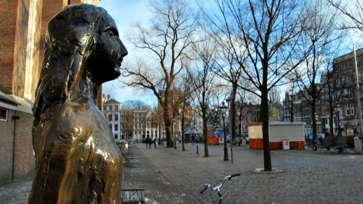 Image of Path, City, Road, Street, Urban, Lion, Bicycle, Cobblestone, Person, 