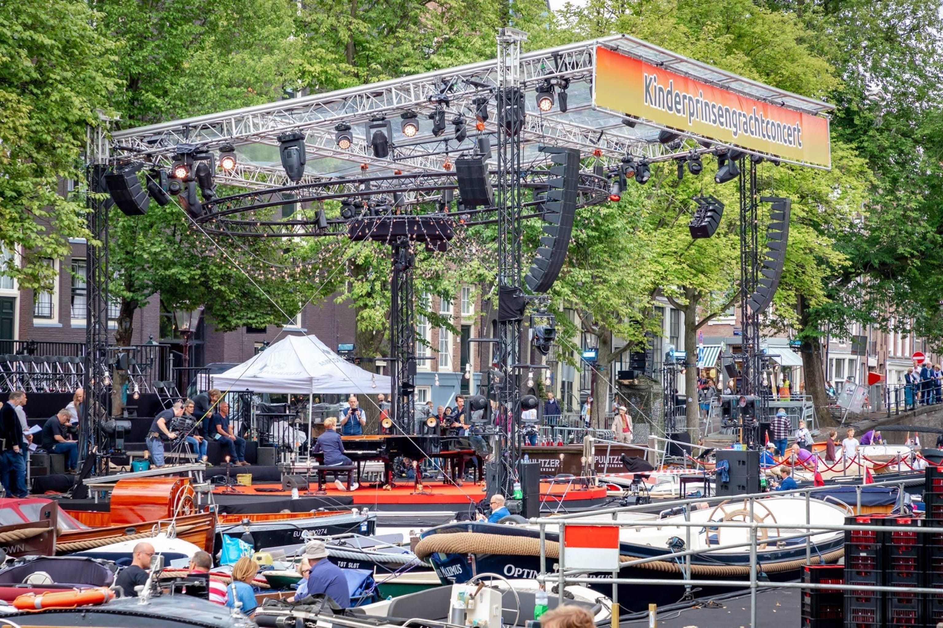 Image of Water, Waterfront, City, Urban, Port, Harbor, Pier, Vehicle, Watercraft, Person, Boat, 