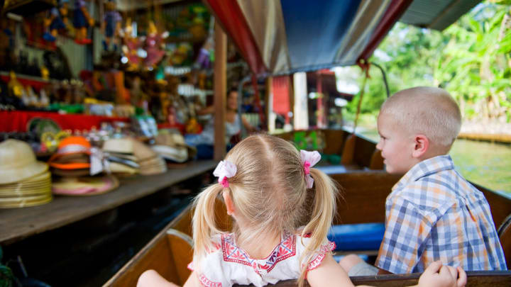 Image of Face, Head, Person, Photography, Portrait, Child, Female, Girl, Boy, Male, Indoors, Restaurant, Wood, Shelf, Plywood, Food, Lunch, Meal, 