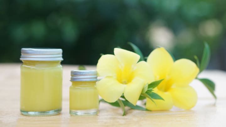 Image of Flower, Petal, Jar, 