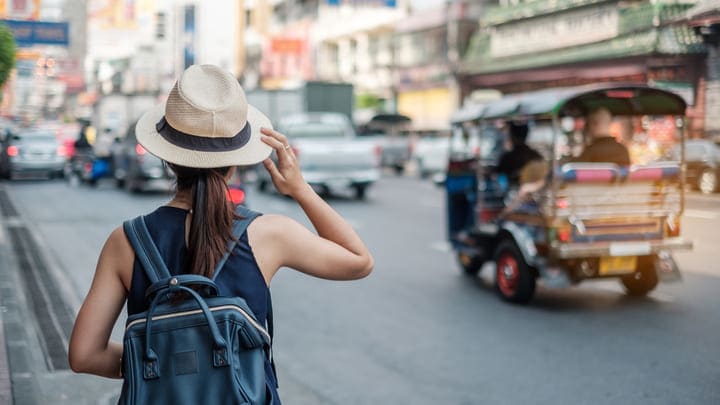 Image of Hat, Sun Hat, Face, Head, Person, Selfie, Female, Girl, Teen, 