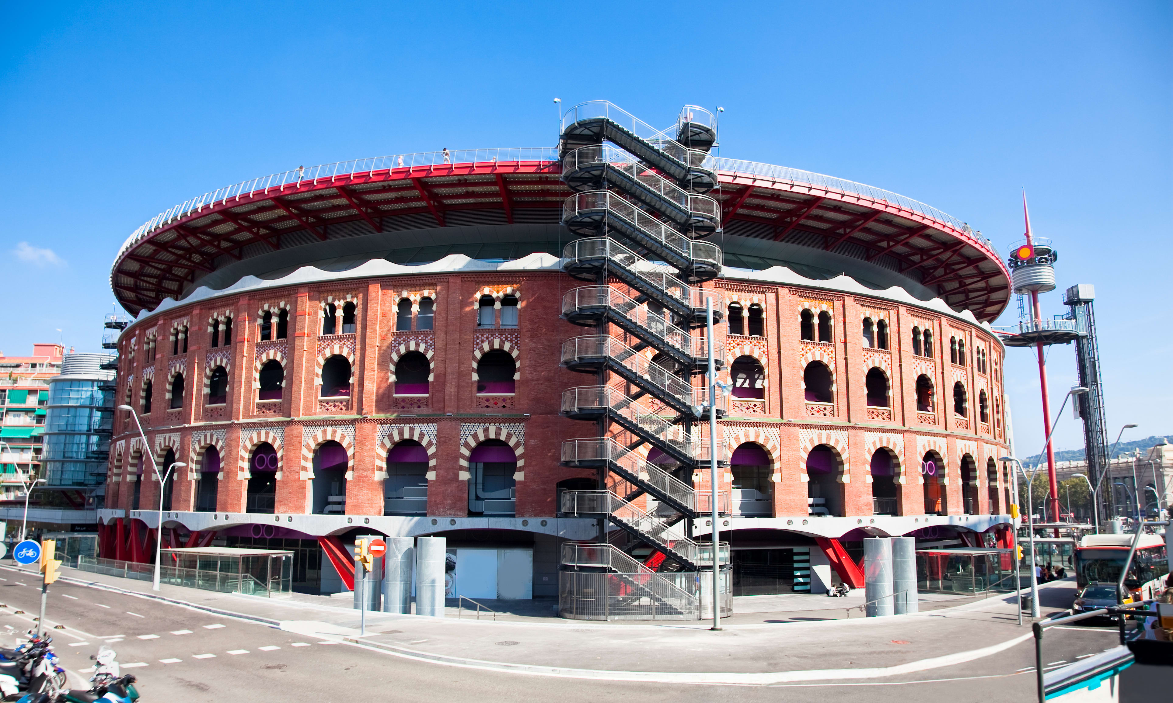 Image of City, Intersection, Road, Arena, Urban, Stadium, Car, Bullring, 