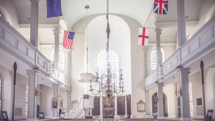 Image of Altar, Church, Prayer, Indoors, Chandelier, Lamp, 