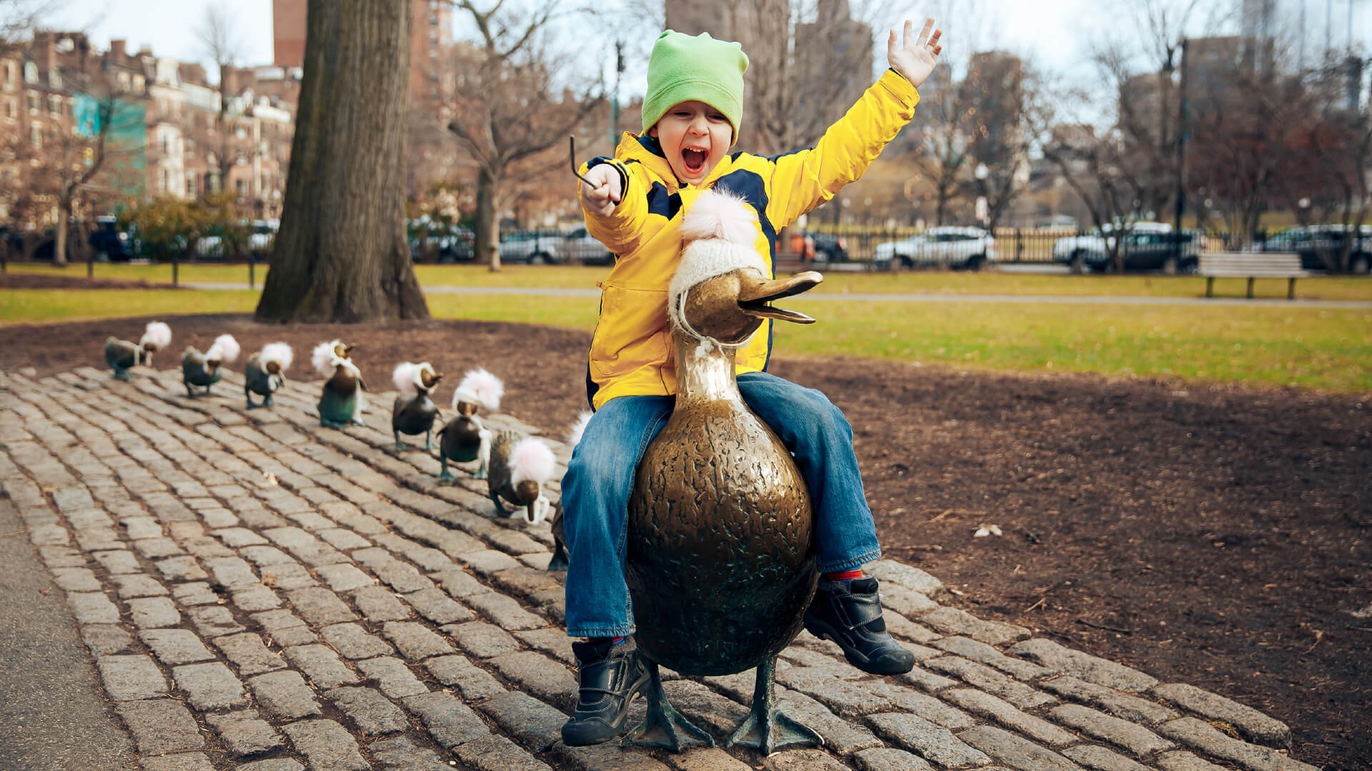 Image of Grass, Nature, Outdoors, Park, Path, Face, Head, Person, Photography, Portrait, Coat, City, Boy, Child, Male, Bench, Road, Walkway, Animal, Beak, Bird, Car, Tree, Sitting, Pants, Dog, Urban, Hat, Sheep, Cap, 