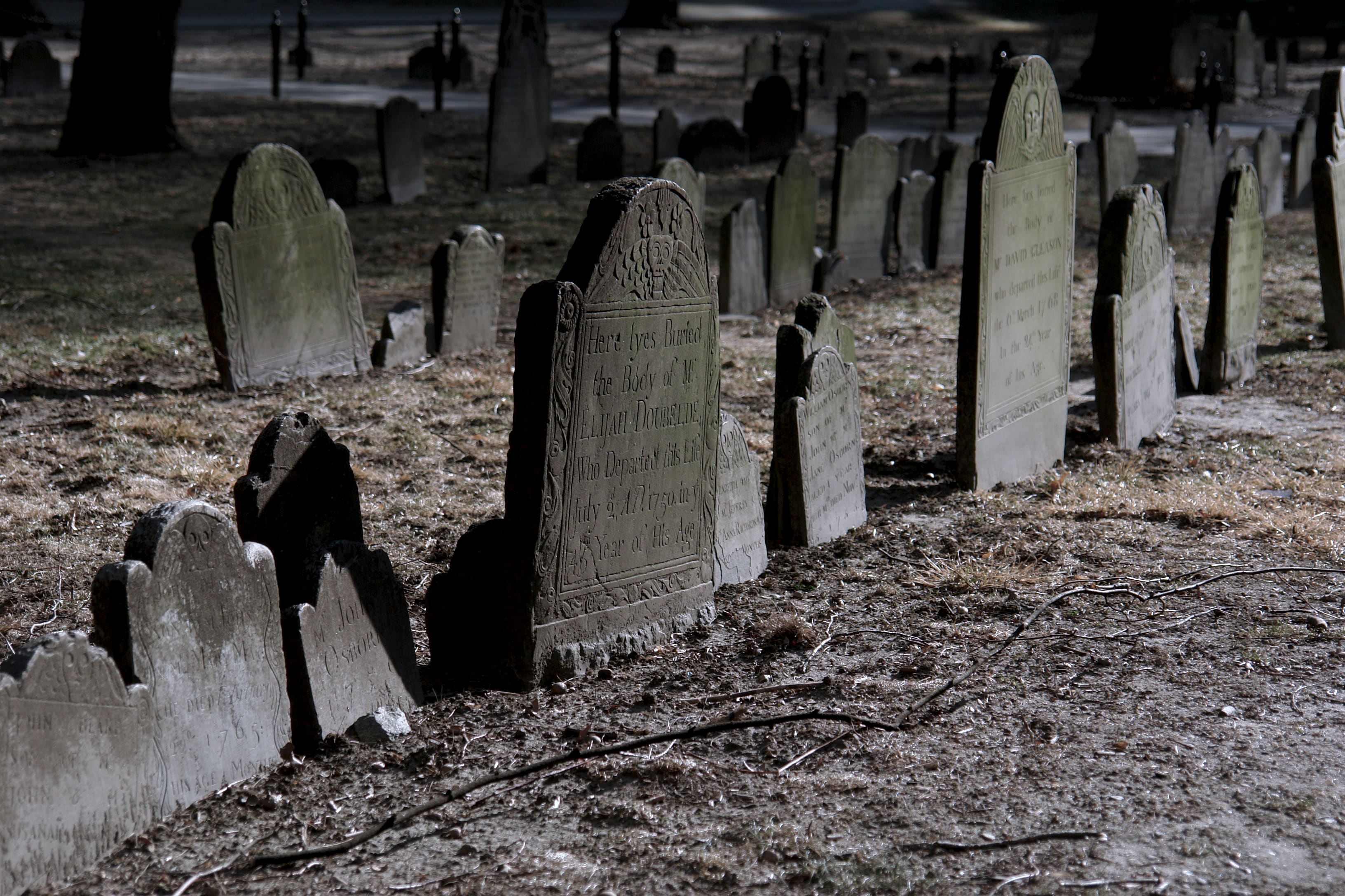 Image of Tomb, Gravestone, 