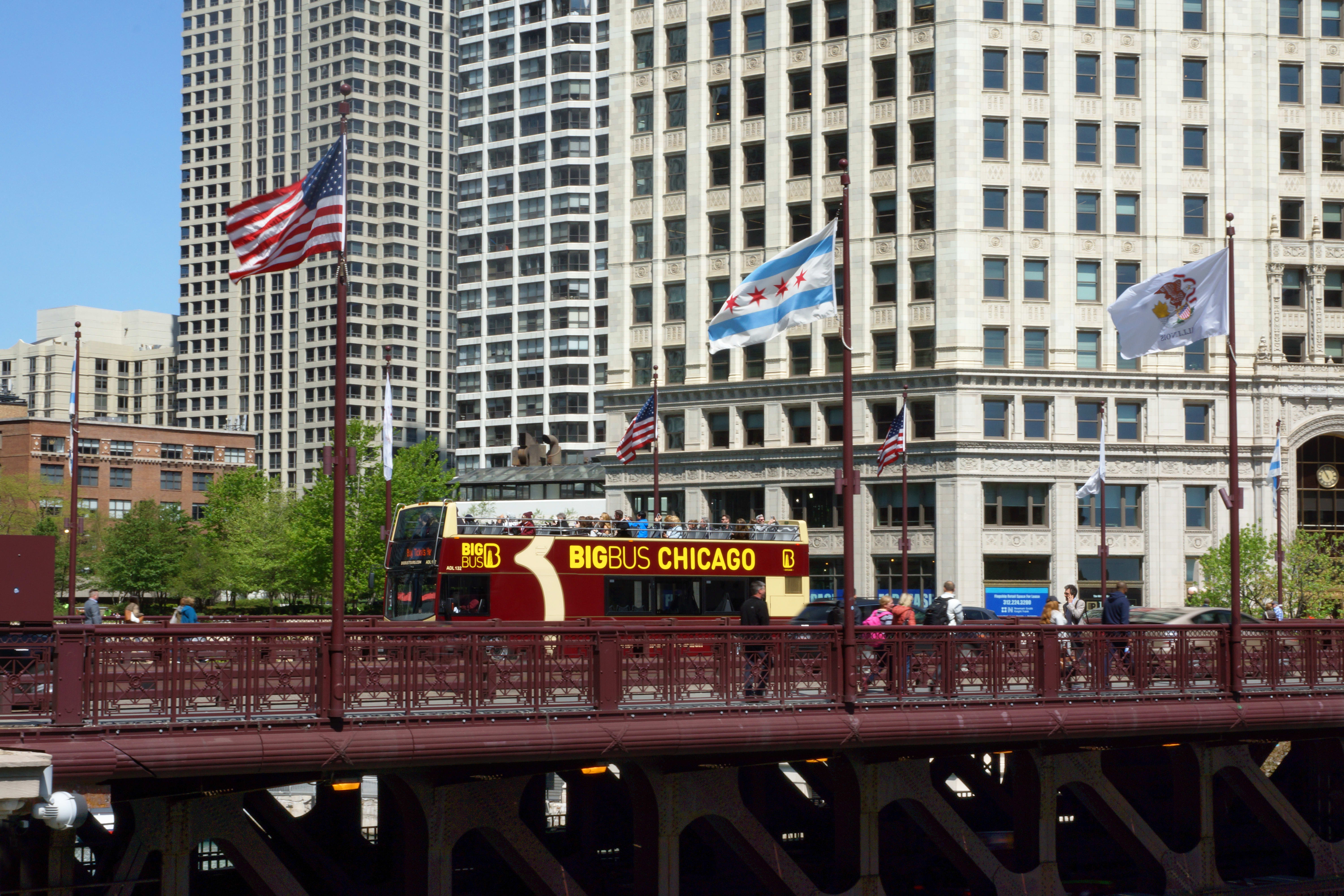 One Day in Chicago Itinerary - Chicago in a Day for Under $100