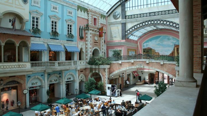 Image of Shop, Shopping Mall, City, Person, Arch, Indoors, Restaurant, 