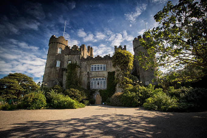 Image of Housing, House, Manor, Castle, Fortress, 