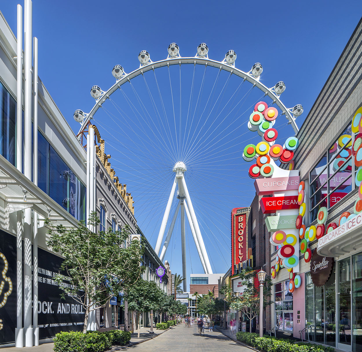 Image of City, Urban, Amusement Park, Ferris Wheel, Fun, Building, Machine, Wheel, 