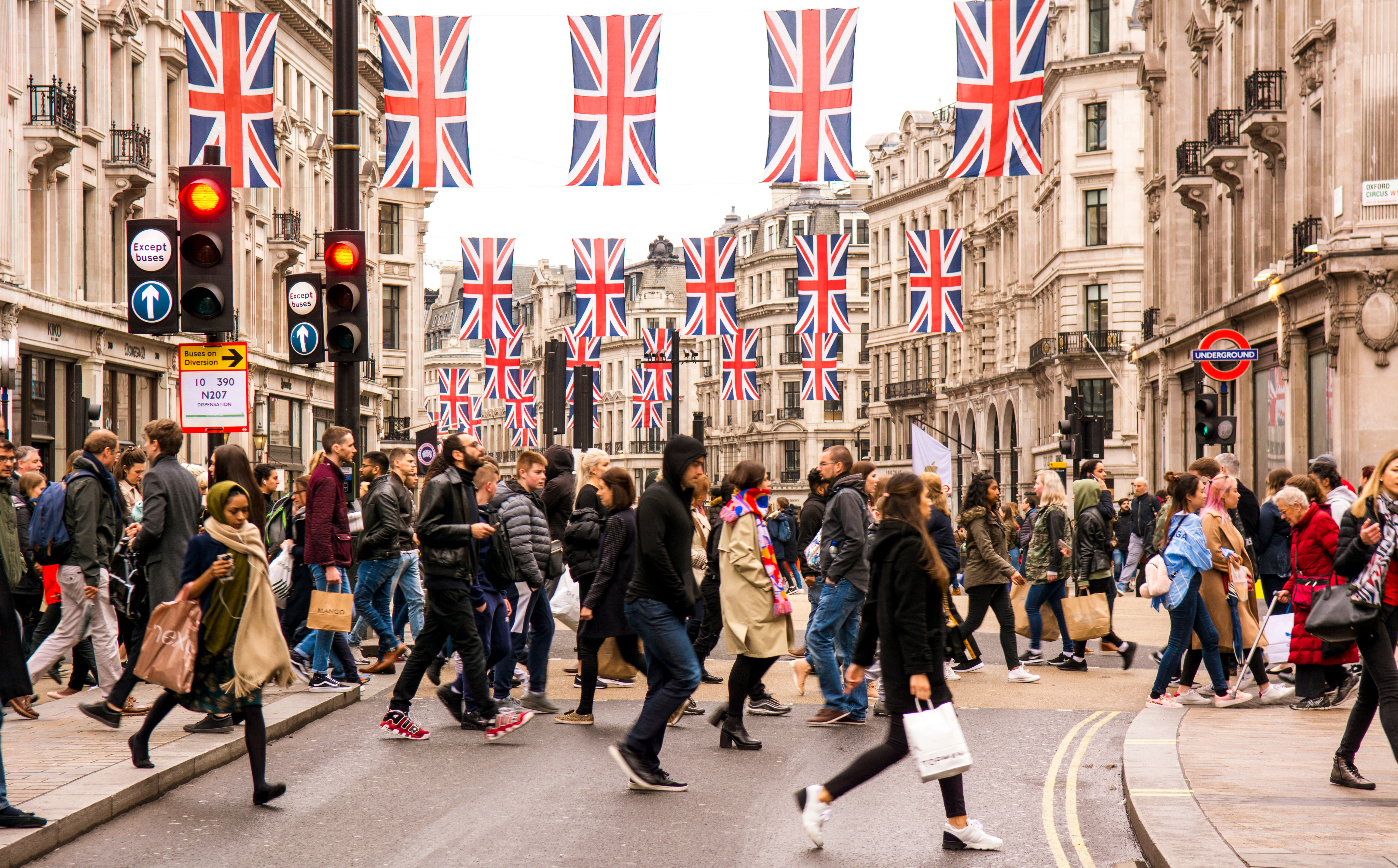 Image of People, Person, Adult, Female, Woman, Light, Traffic Light, Male, Man, Handbag, Walking, City, 