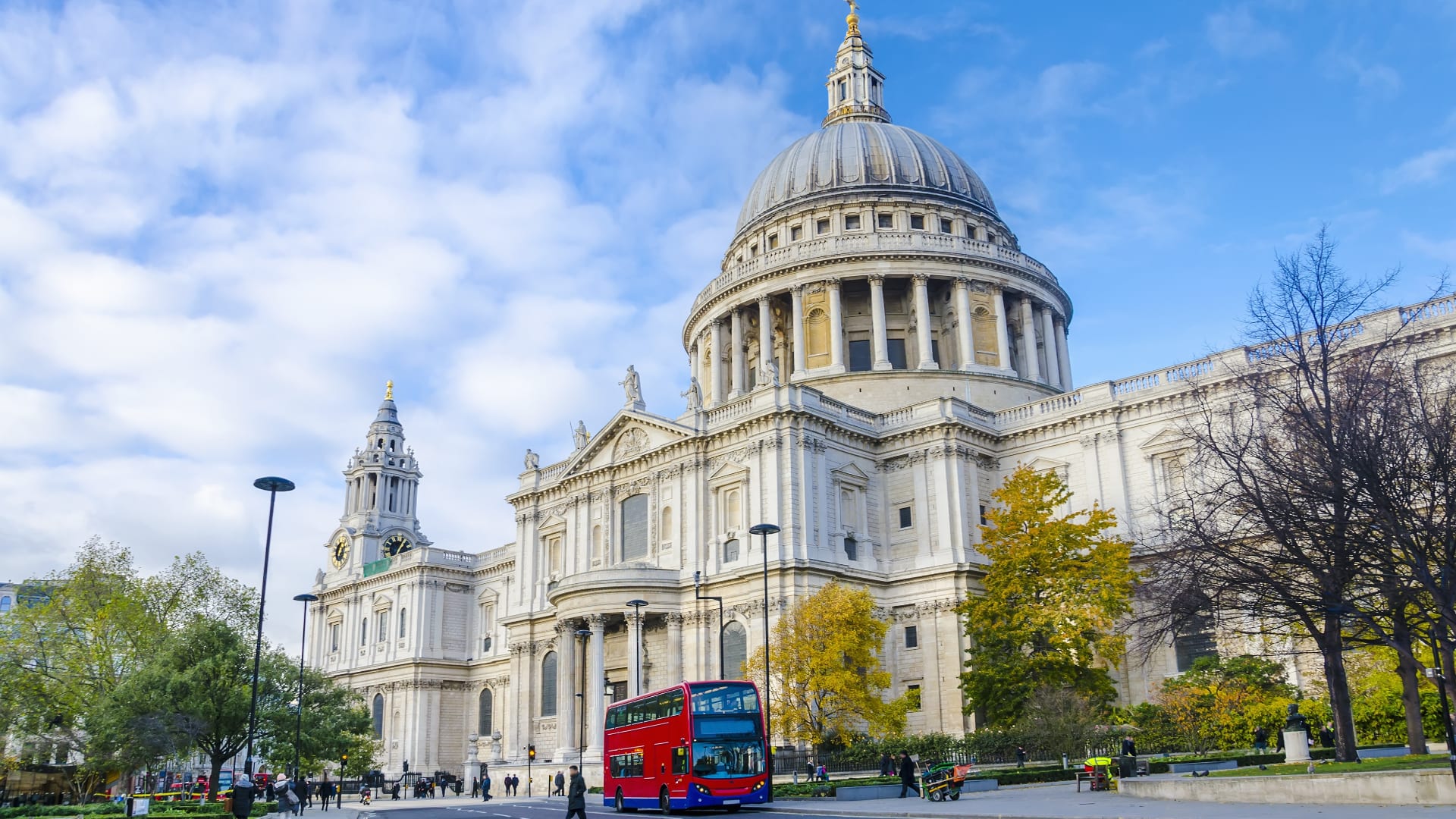 Image of Person, Bus, Church, Landmark, St. Paul Cathedral, 